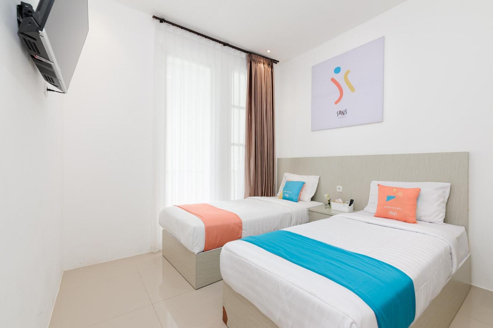 Sans Hotel La Vida Malang Ngadipuro Екстер'єр фото